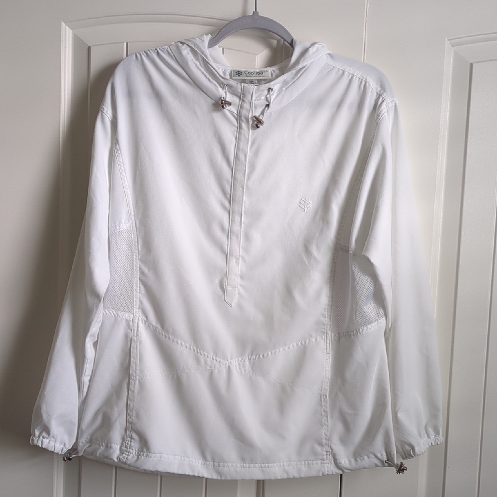White Hooded Pullover